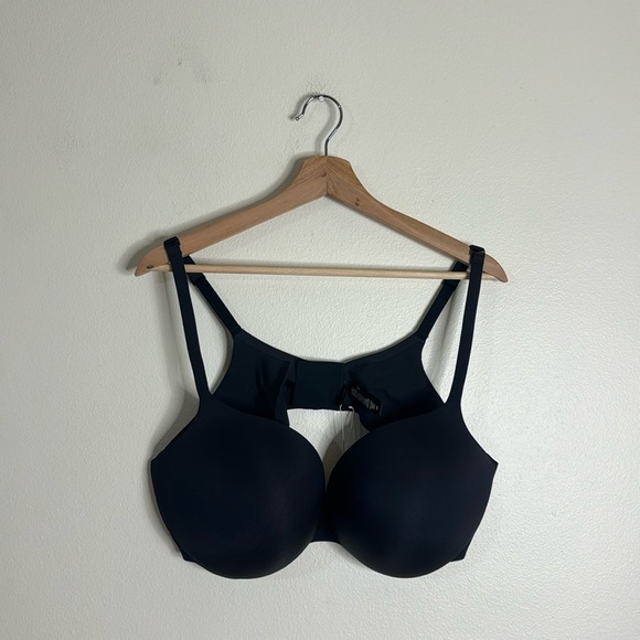 Skims ultimate push up plunge bra size 44C in color onyx - Picture 3 of 9
